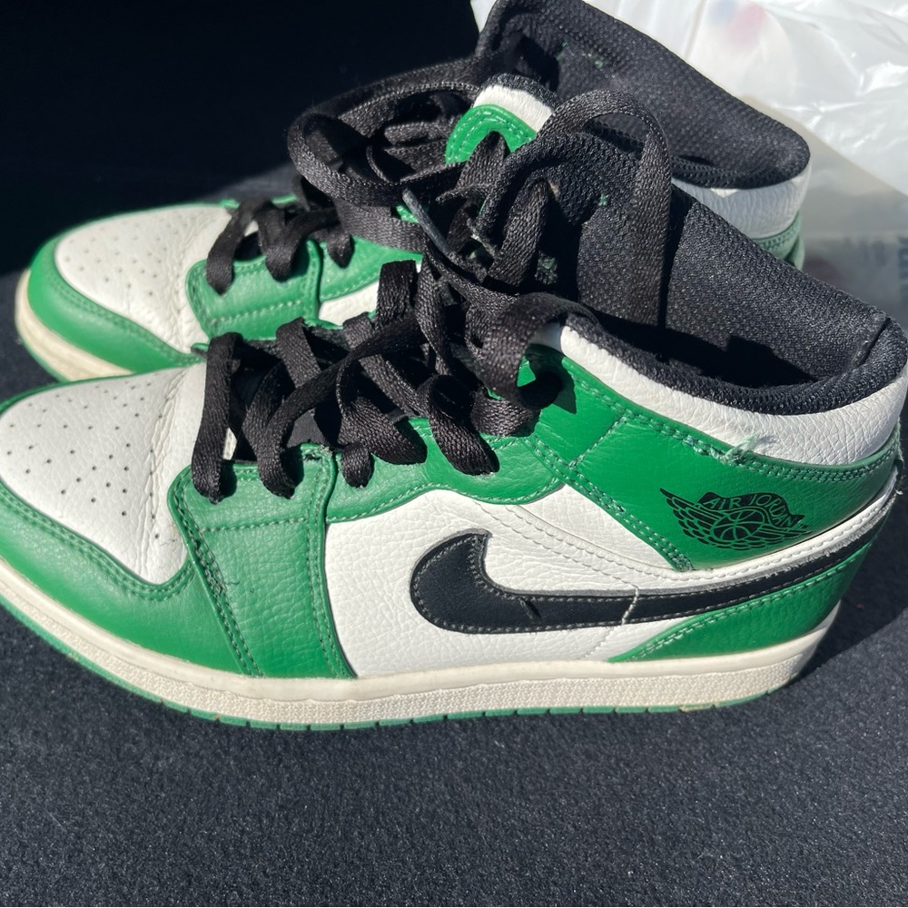 Mid Jordan 1